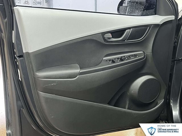 2021 Hyundai KONA SE