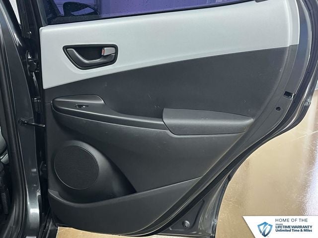 2021 Hyundai KONA SE