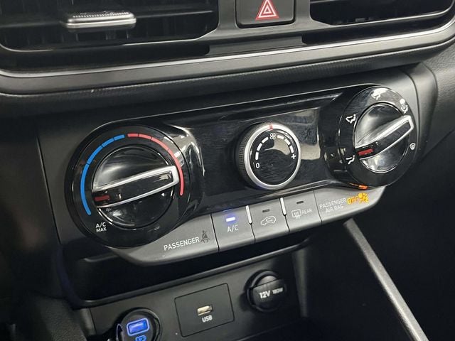 2023 Hyundai KONA SE