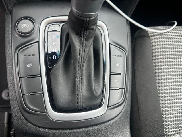 2020 Hyundai KONA SEL Plus