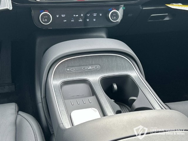 2027 Hyundai PALISADE HYBRID Blue SEL 7P