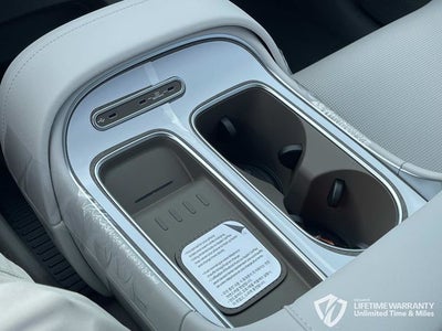 2027 Hyundai PALISADE SEL 7 Passenger