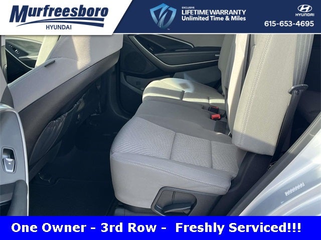 2017 Hyundai SANTA FE SE