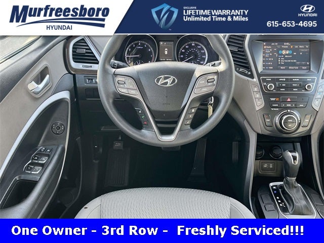 2017 Hyundai SANTA FE SE