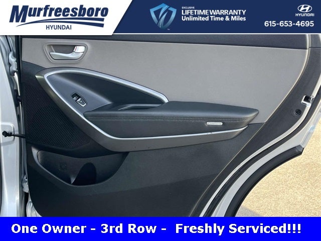 2017 Hyundai SANTA FE SE