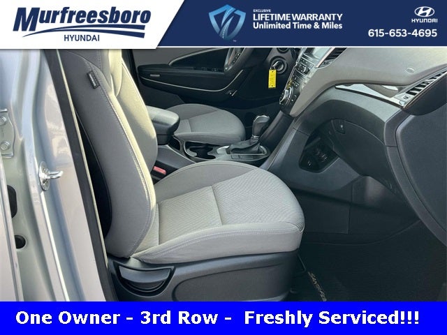 2017 Hyundai SANTA FE SE