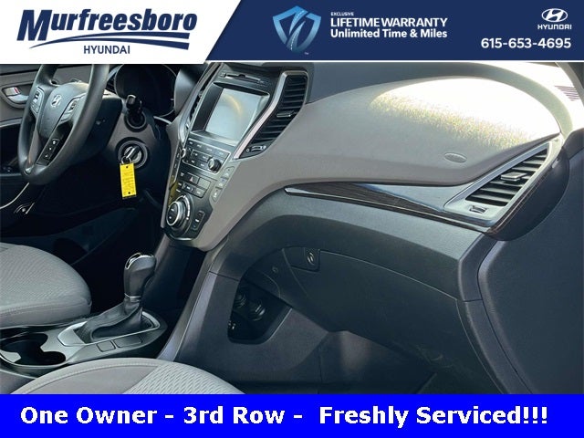 2017 Hyundai SANTA FE SE