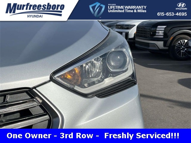 2017 Hyundai SANTA FE SE