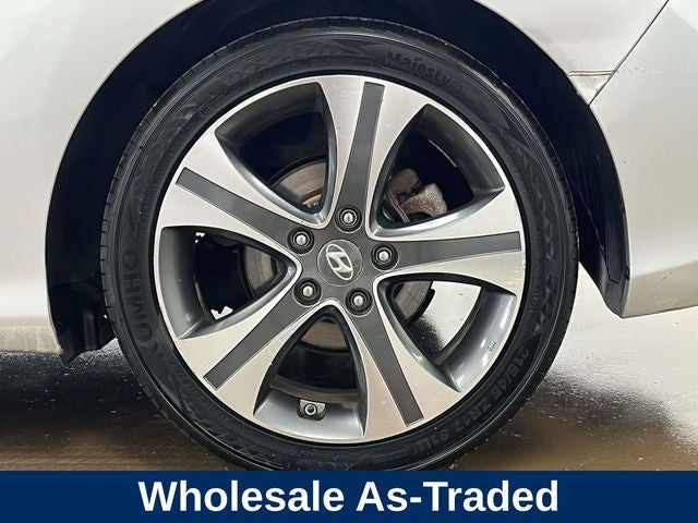 2013 Hyundai ELANTRA SE