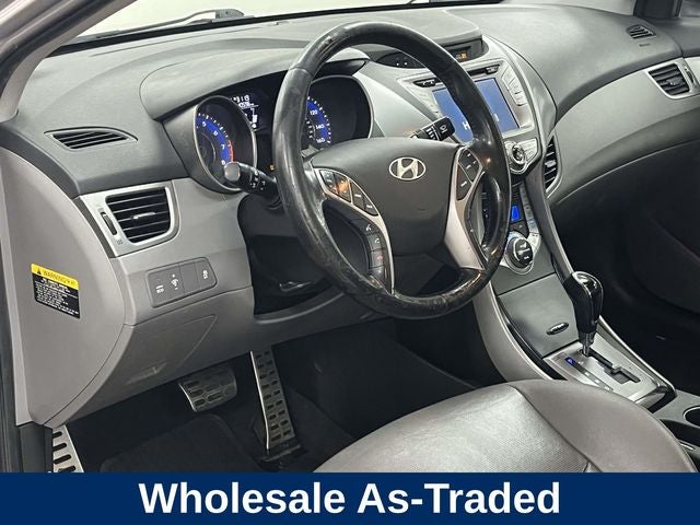 2013 Hyundai ELANTRA SE