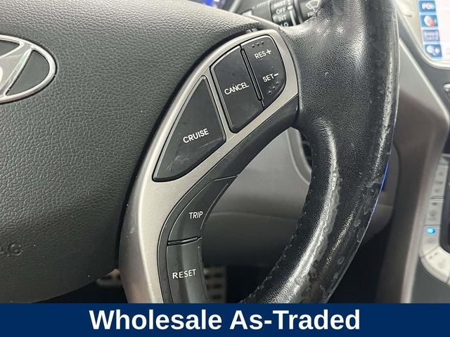 2013 Hyundai ELANTRA SE