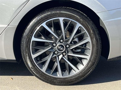 2022 Hyundai SONATA Limited