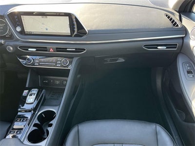 2022 Hyundai SONATA Limited