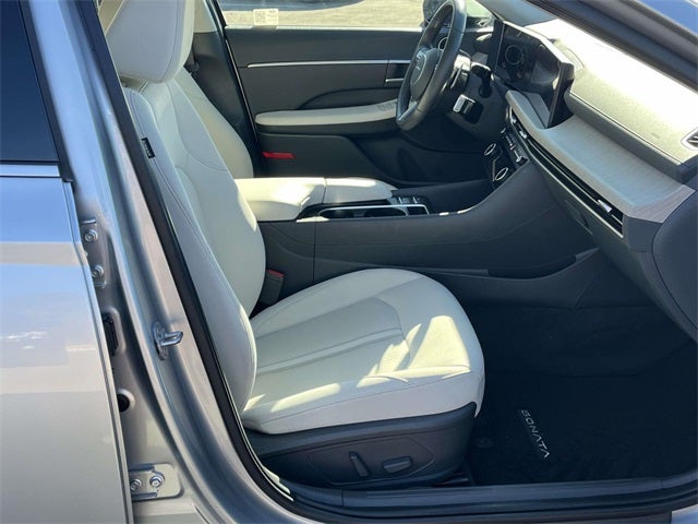 2024 Hyundai SONATA HYBRID SEL