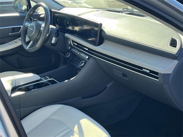 2024 Hyundai SONATA HYBRID SEL