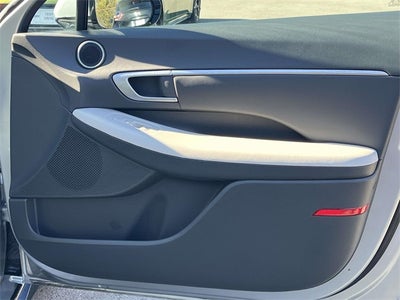 2024 Hyundai SONATA HYBRID SEL