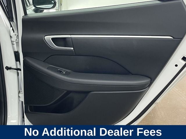 2025 Hyundai SONATA HYBRID SEL
