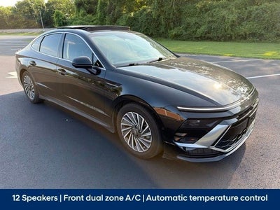 2025 Hyundai SONATA HYBRID Limited