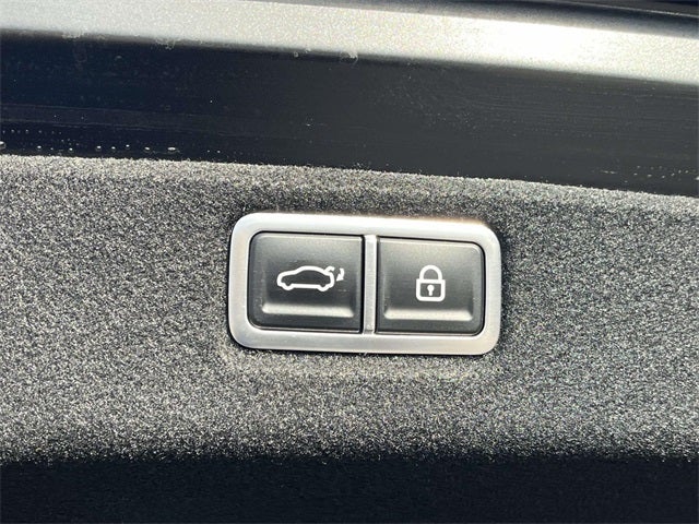 2024 Hyundai SONATA HYBRID Limited