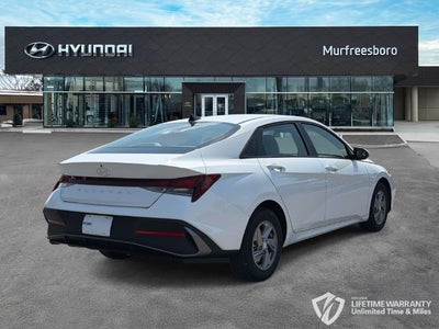 2026 Hyundai ELANTRA SE