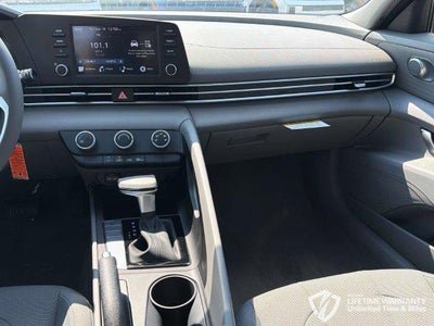 2026 Hyundai ELANTRA SE