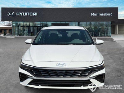 2026 Hyundai ELANTRA SE