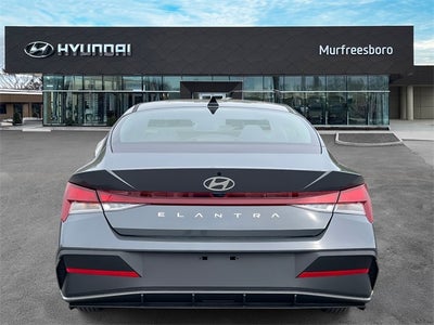 2026 Hyundai ELANTRA SE