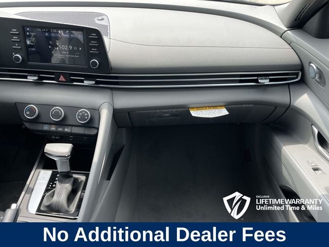2026 Hyundai ELANTRA SE