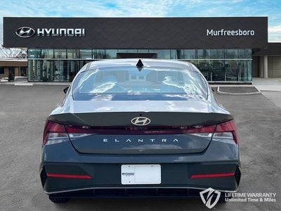 2026 Hyundai ELANTRA SE