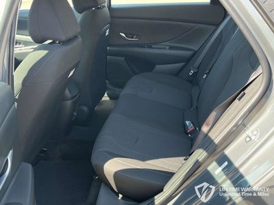 2026 Hyundai ELANTRA SE