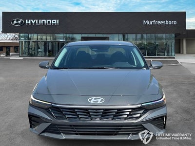2026 Hyundai ELANTRA SE