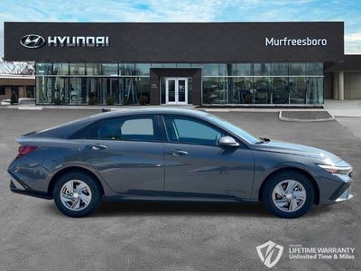 2026 Hyundai ELANTRA SE