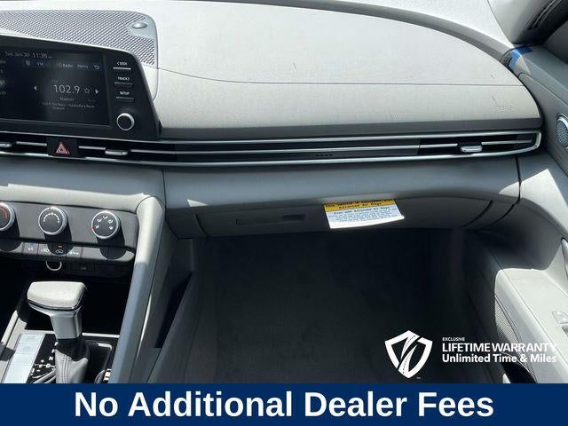 2026 Hyundai ELANTRA SE