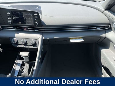 2026 Hyundai ELANTRA SE