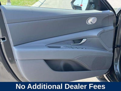 2026 Hyundai ELANTRA SE