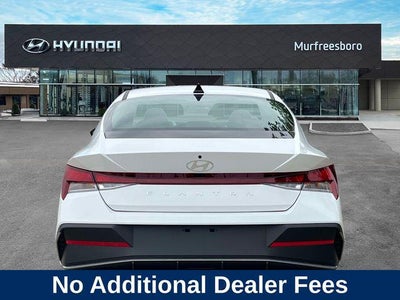 2026 Hyundai ELANTRA SE