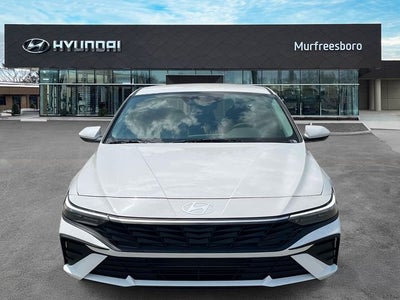 2026 Hyundai ELANTRA SE