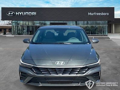 2026 Hyundai ELANTRA SE