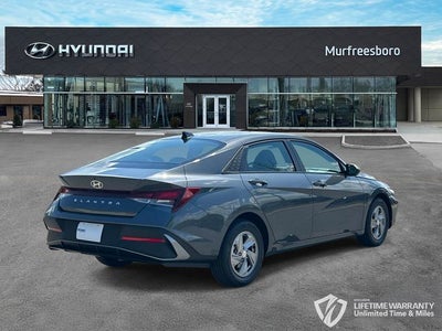 2026 Hyundai ELANTRA SE