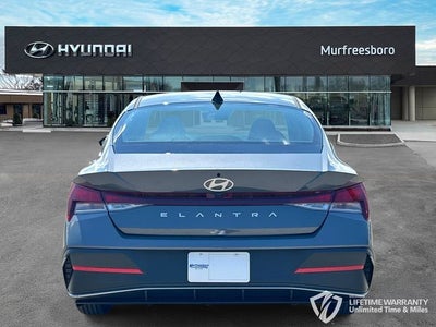 2026 Hyundai ELANTRA SE