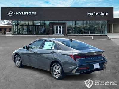 2026 Hyundai ELANTRA SE