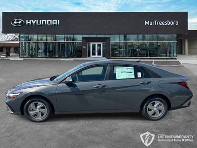 2026 Hyundai ELANTRA SE