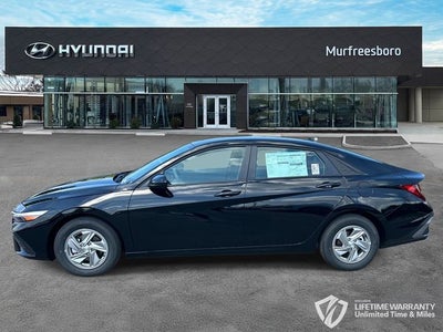 2026 Hyundai ELANTRA SE