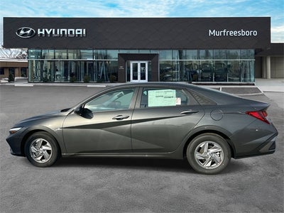 2026 Hyundai ELANTRA SE