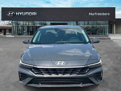 2026 Hyundai ELANTRA SE