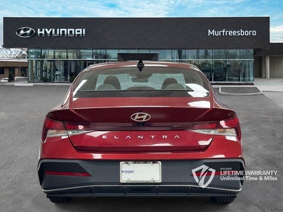 2024 Hyundai ELANTRA SEL