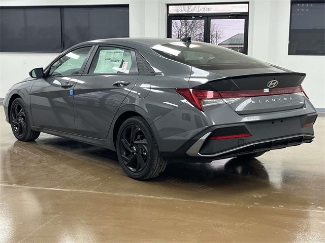 2026 Hyundai ELANTRA HYBRID SEL Sport