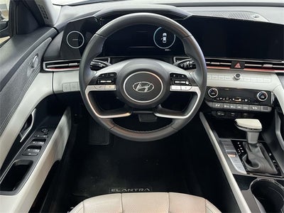2023 Hyundai ELANTRA HYBRID Limited
