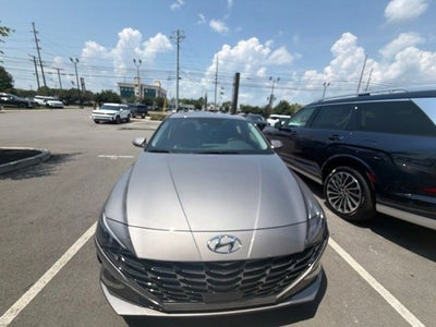 2023 Hyundai ELANTRA Limited