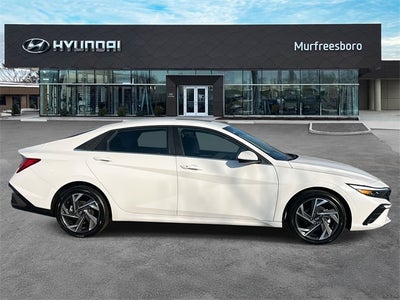 2025 Hyundai ELANTRA SEL Convenience